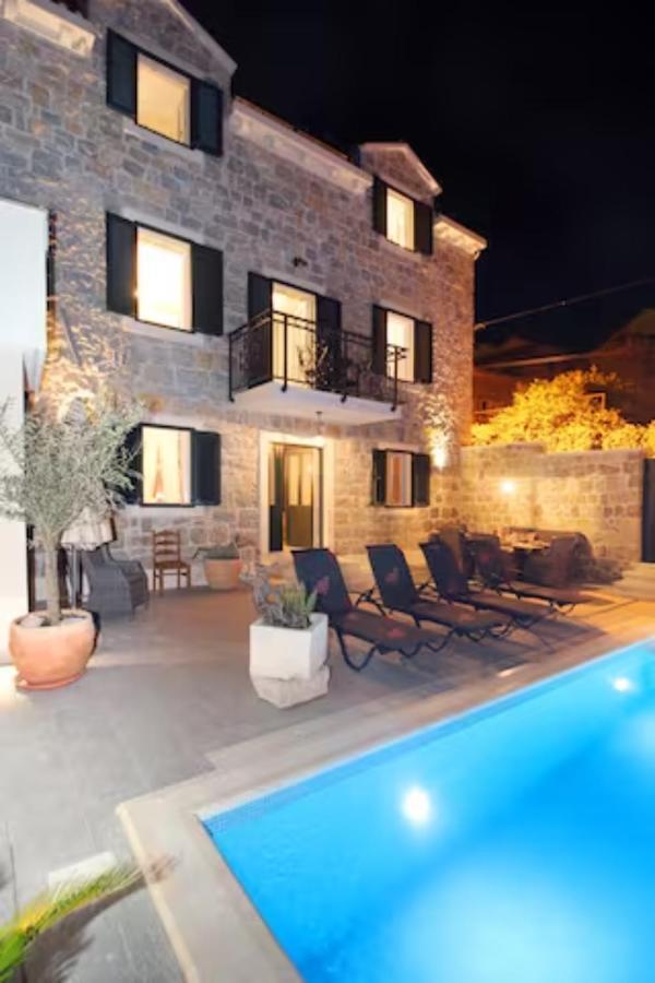 Villa Filipetti With Heated Pool Makarska Exterior photo